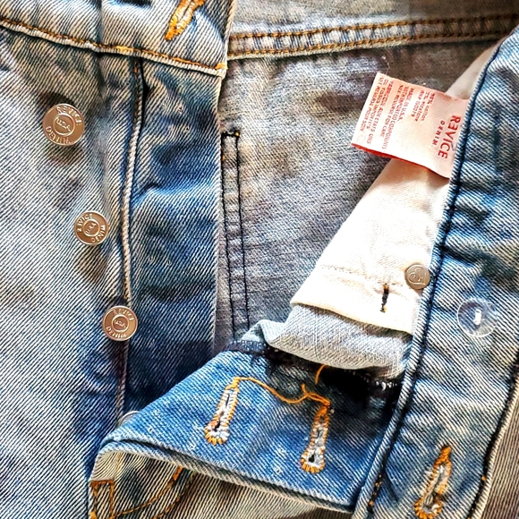 Revice Denim - Picture 3 of 16